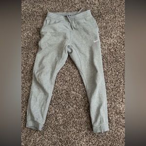 Medium Nike joggers